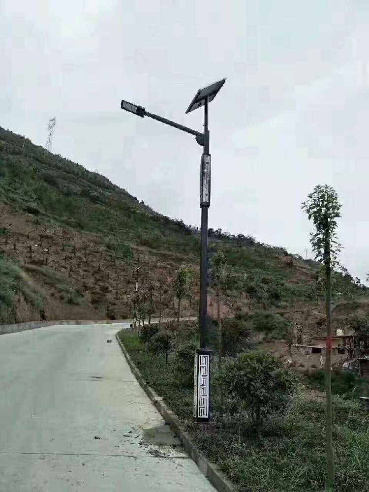 新市区仿古太阳能路灯